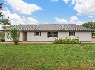 2626 Galaxy Rd, Crawford, TX 76638