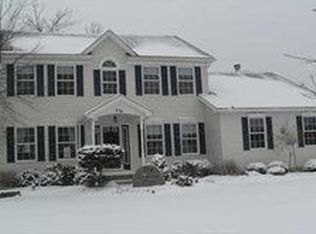 274 Landings Dr, Buffalo, NY 14228