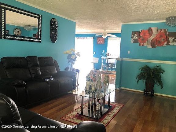 5th image of 5712 Piper Ave