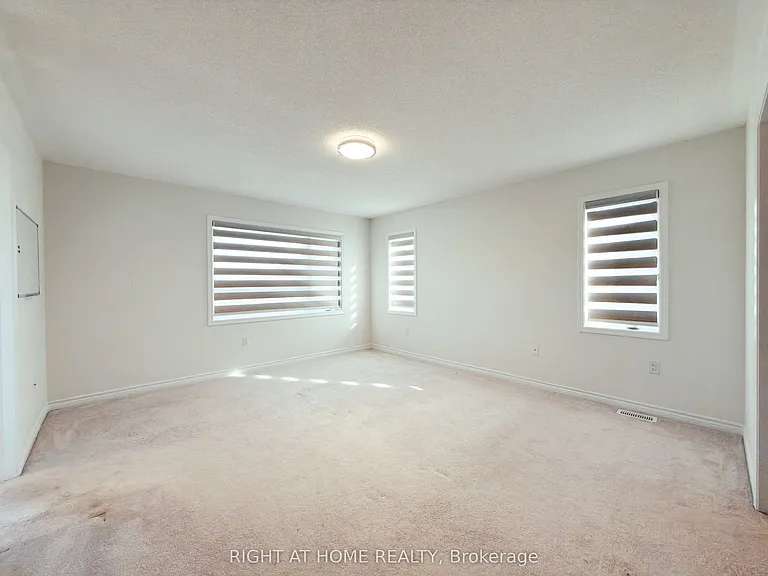 30 Boothill Dr — Photo 36