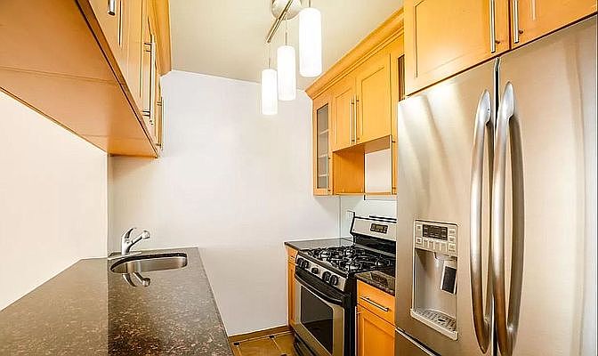1st image of 500A E 87th St APT 3A