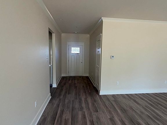 5th image of 6566 Amalie Dr