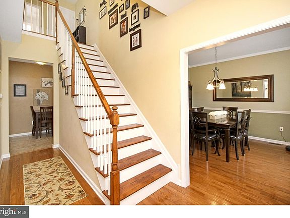 2nd image of 16 New Mills Dr