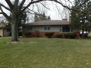 103 Cambridge Dr, Charlotte, MI 48813