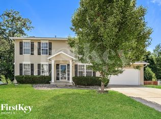 4801 Greenburg Dr, Saint Peters, MO 63304