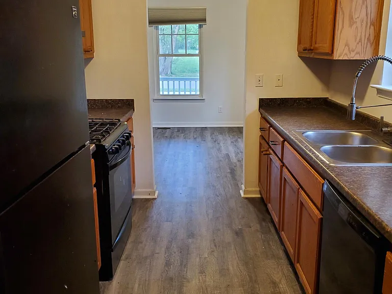 21015 Glen Lodge Rd — Photo 14