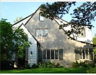 1211 Inverness Ave photo 1