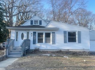 28 Scott Ave, Clementon, NJ 08021
