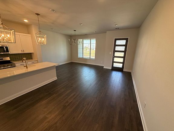 5th image of 2523 Huxley Mews
