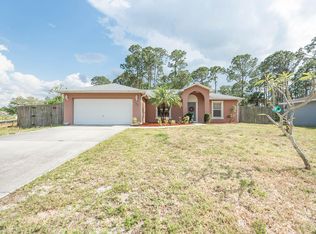 426 Truvall St SW, Palm Bay, FL 32908