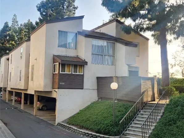 1320 Cabrillo Park Dr #94, Santa Ana, CA 92701