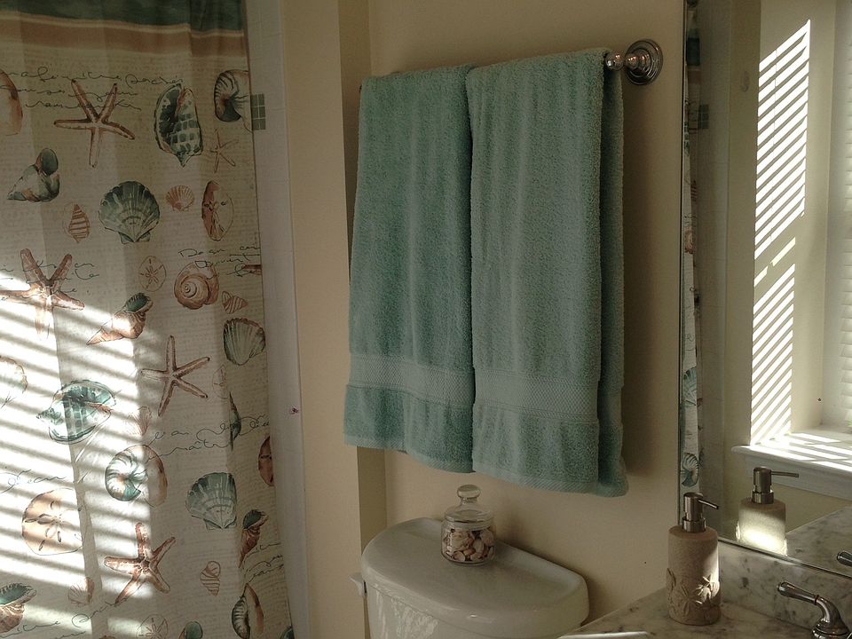 1st image of 1209D N Taft St #4