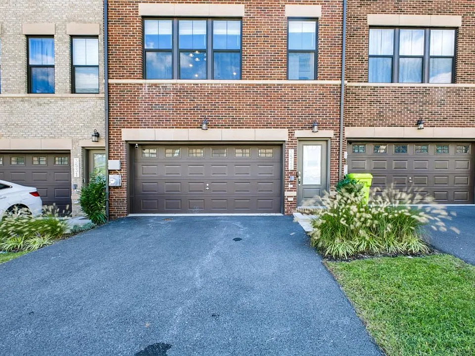 3529 Stella Blue Dr