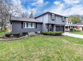 89 Sundown Trl, Williamsville, NY 14221
