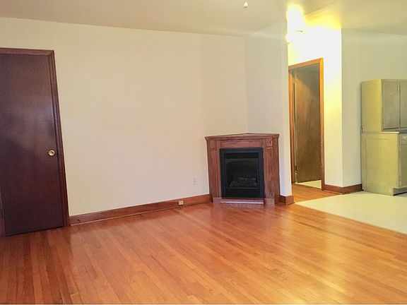 4th image of 612 S Roan St