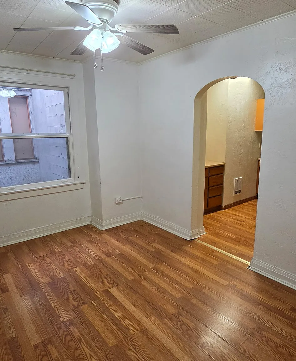 30 College Avenue - 302 — Photo 1