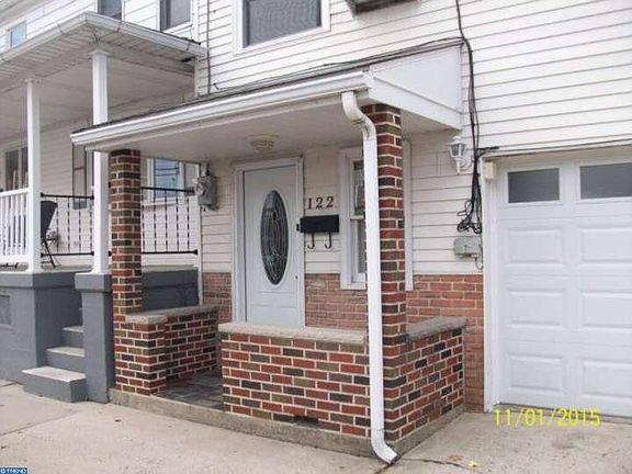 2nd image of 122 S Morris St