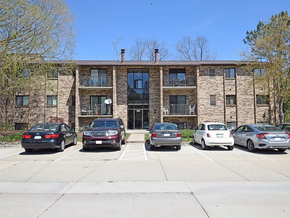 1st image of 7210 Creekview Dr APT 10