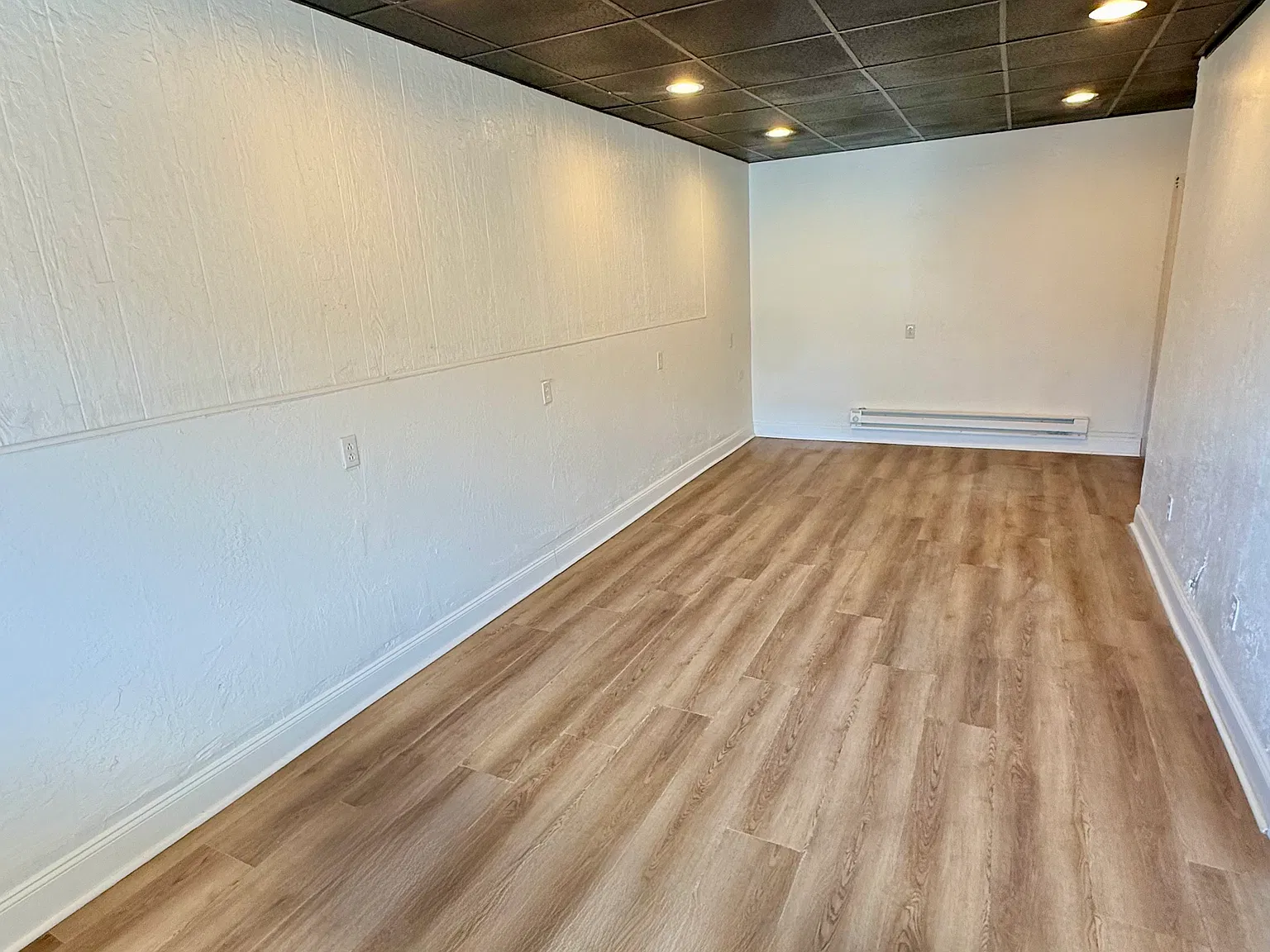 Studio, 550 sqft, $700 — Photo 3