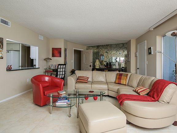 2nd image of 1 Benjamin Franklin Dr APT 64