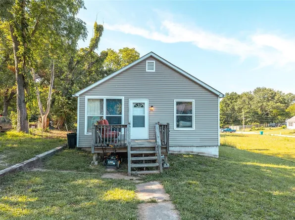 805 School Ave, Cuba, MO 65453