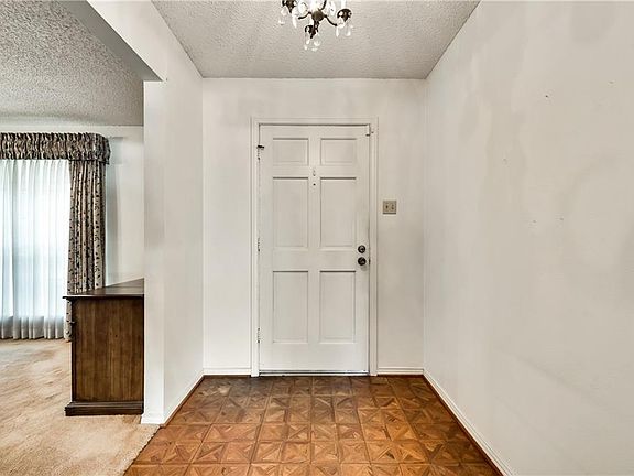 2nd image of 2634 Beverly Hills Ln