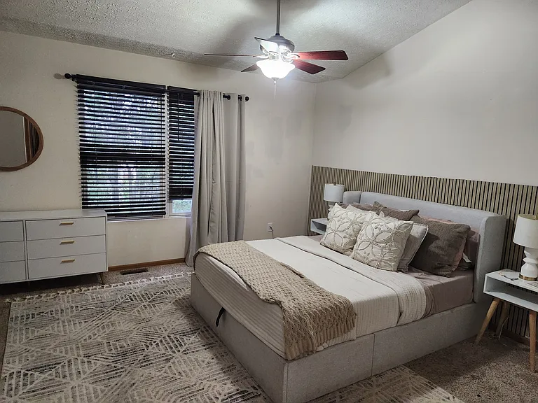 8305 Altair St — Photo 21