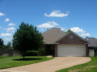 3303 Fredrick Ct, College Station, TX 77845