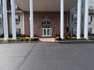 5415 Richmond Rd, West Milford, NJ 07480