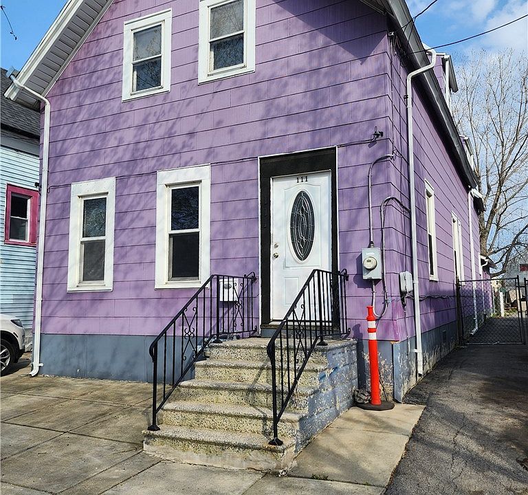 1st image of 111 Bushnell St
