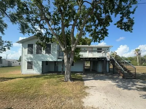 50 N Vivian Stevens St, Port Lavaca, TX 77979