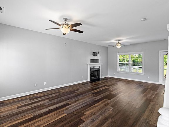 4th image of 400 Mossy Oak Ln