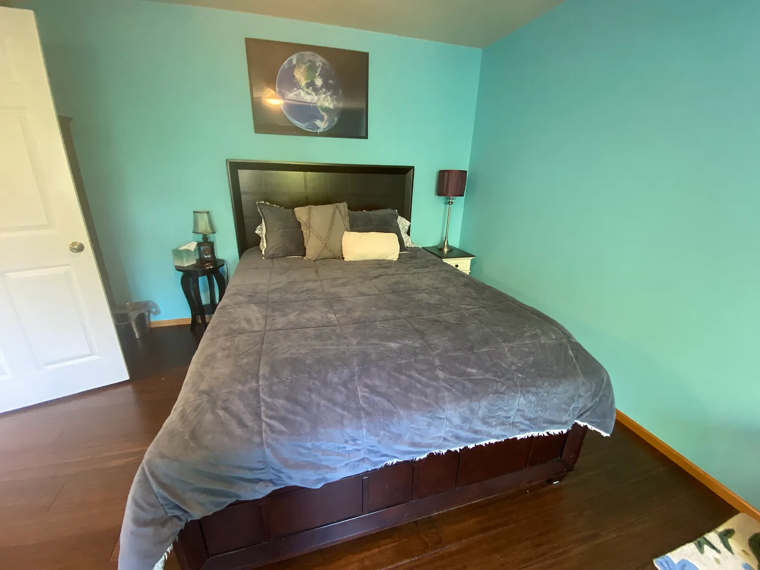 512 Nob Hill Rd — Photo 2