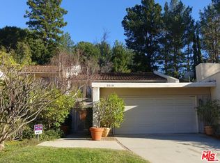 2510 Almaden Ct, Los Angeles, CA 90077