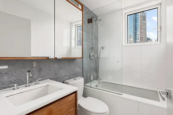 Rented by Mayell LLC | media 6