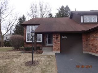 595 Saint Andrews Ct, Crystal Lake, IL 60014