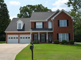15 Shepherd Dr, Lithia Springs, GA 30122