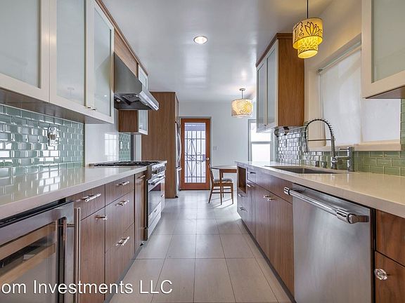 5th image of 4930 Neola Pl