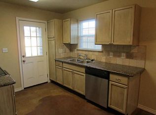 837 E College Ave, Princeton, TX 75407