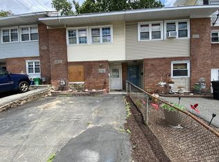 16 Kennedy Dr, West Haverstraw, NY 10993