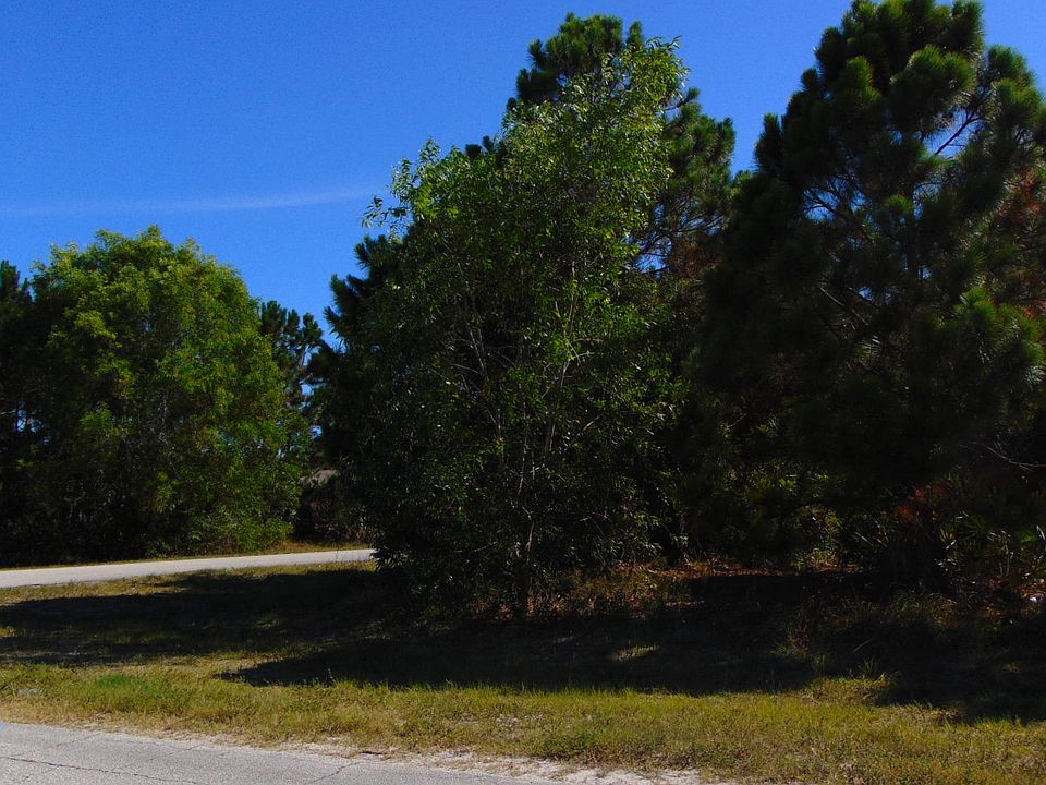 1st image of 2102 SE Heathwood Circle