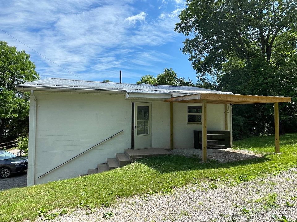1st image of 5005 Rust Ln