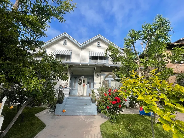1710 S Harvard Blvd #1710 — Photo 1