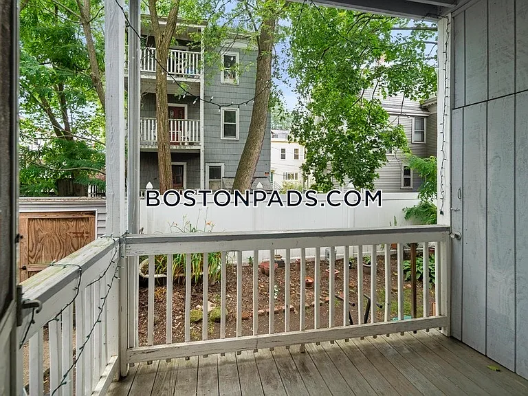 64 Pleasant St #1 — Photo 16