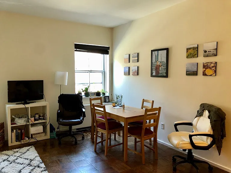 27 Bowdoin St #2C — Photo 3