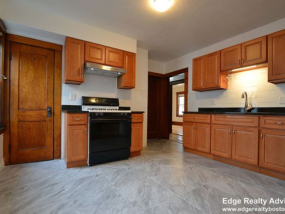 69 Hobart St. #1 Boston - Brighton Unit Photo 2