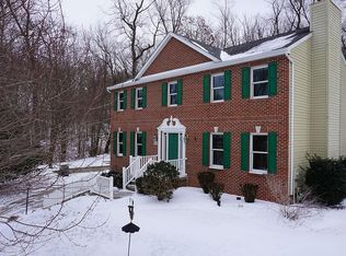 256 Saint Leonards Ln, Cranberry Township, PA 16066