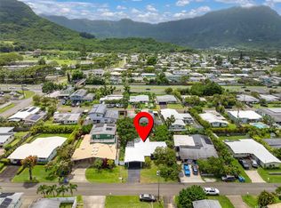 526 Ulumawao St, Kailua, HI 96734