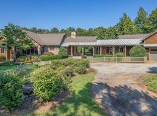 1360 S Phillips Rd, Columbus, NC 28722