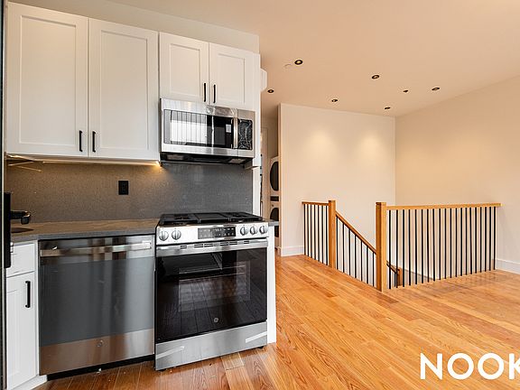4th image of 285 Driggs Ave APT 1A